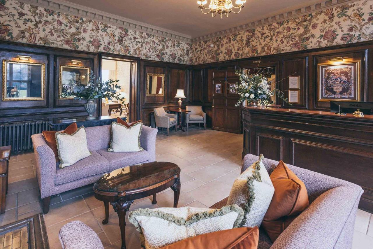 Rowton Castle Hotel Cardeston ภายนอก รูปภาพ